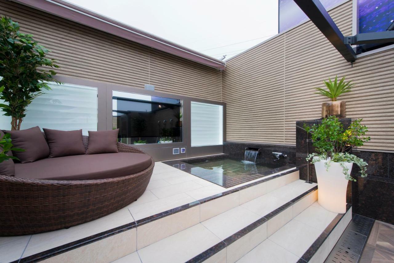 Hotel W-Party-W Group Hotels And Resorts- Kavagucsi Kültér fotó